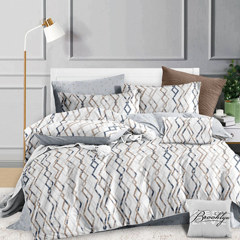 Creamy Zigzag Bed Sheet Set - Without Filling- 6 Pcs - 4 Pillow Covers - 1 Bedsheet - 1 Duvet Cover